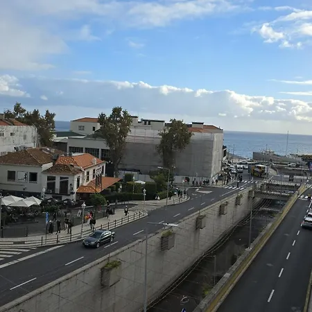 Flat View Mercado * Funchal (Madeira)